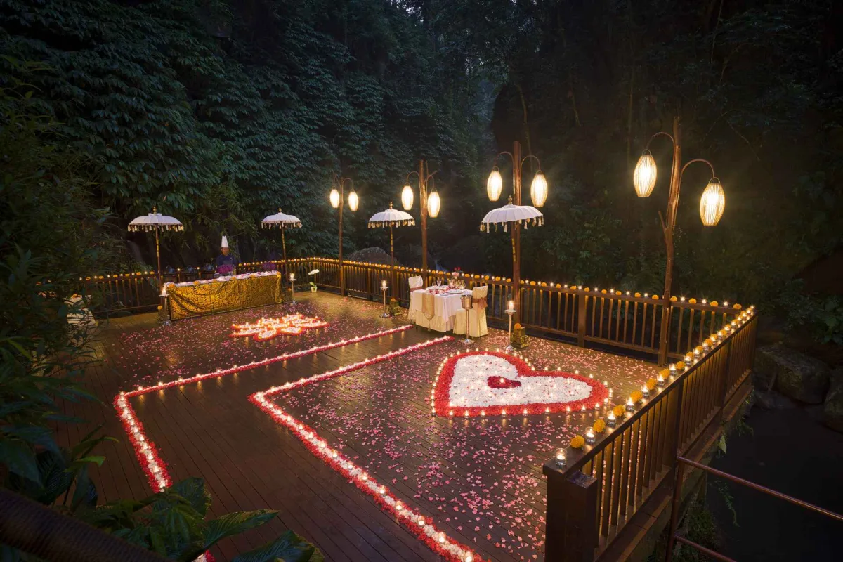 Riverside Romance | Private Candlelit Dinner by the Ayung River
