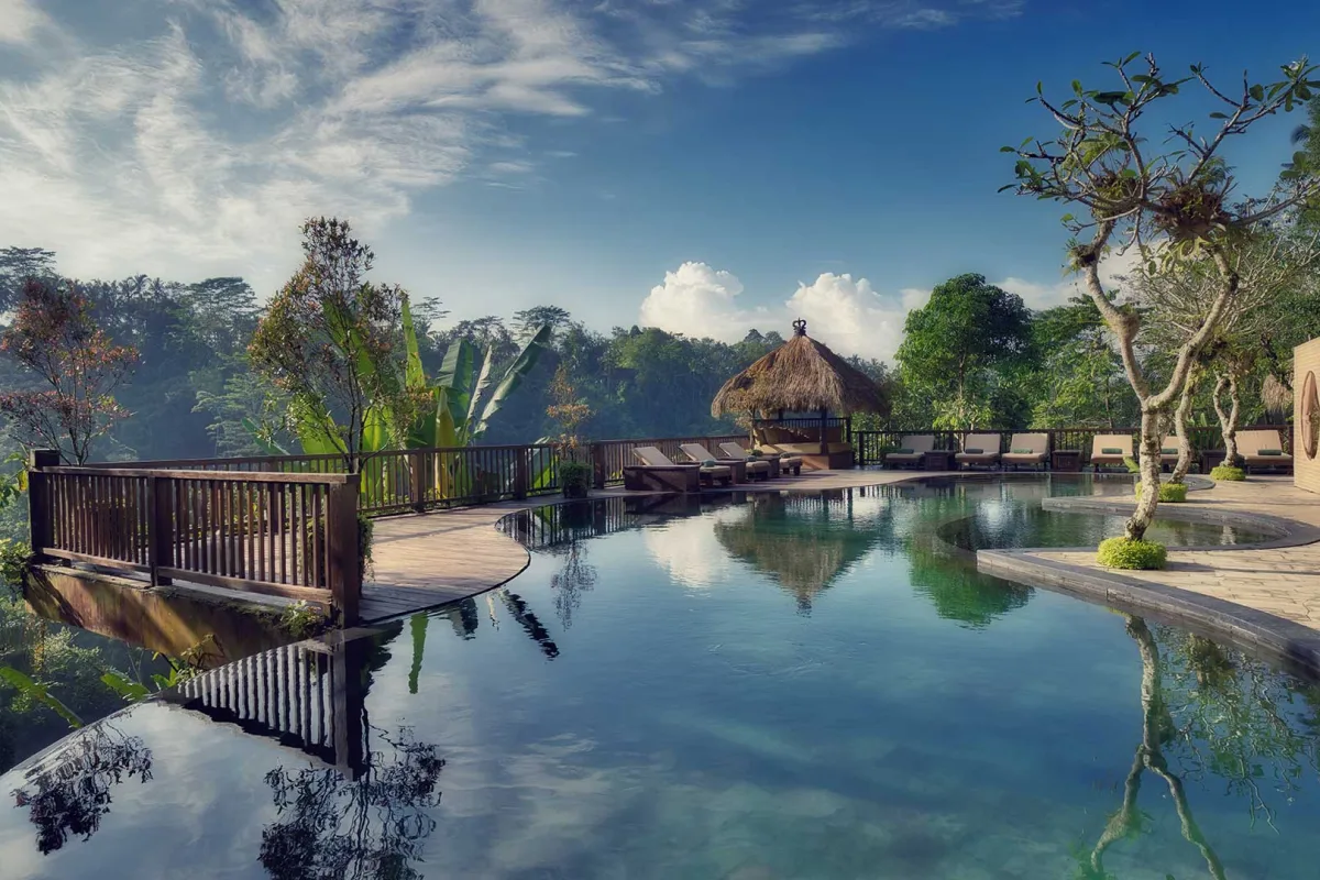 Tropical Chill Getaway