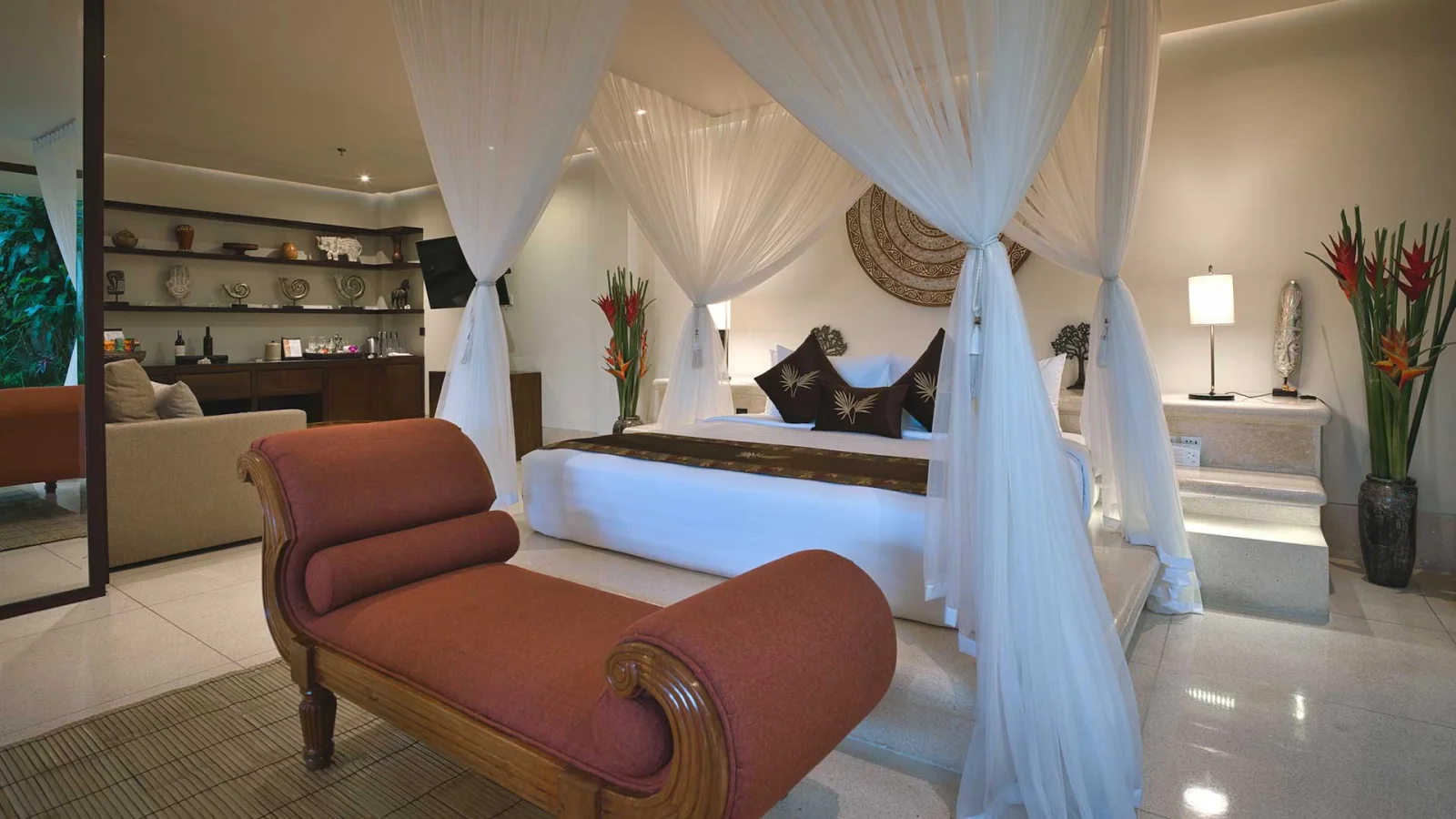 Grand Master Bedroom with Garden and Rainforest Views