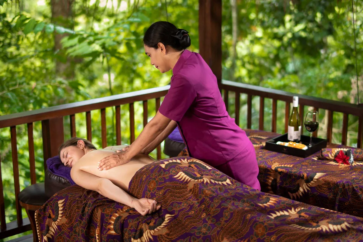 Riverside Sanctuary Spa Package 120’ 
